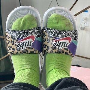 Nike Victori One Women's Print Slides